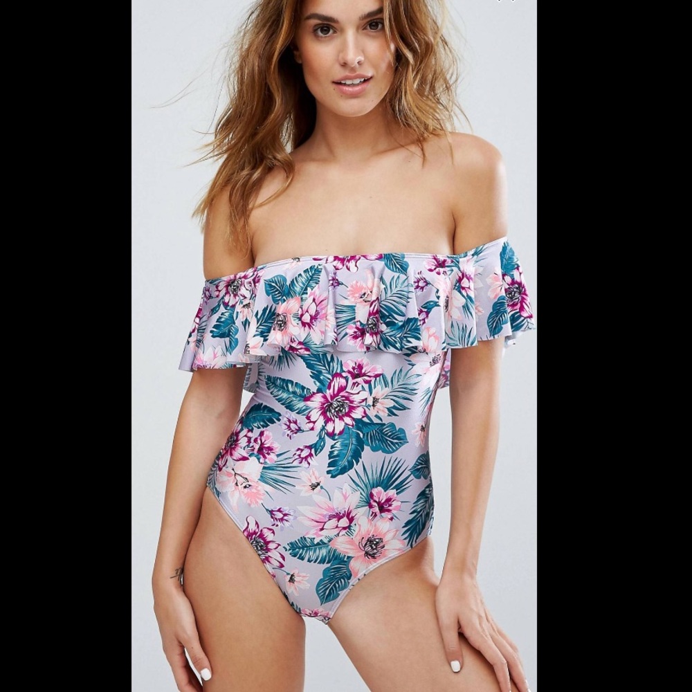 New Look Tropical Bardot Swimsuit